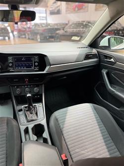 ڤۆڵکسواگن جێتا